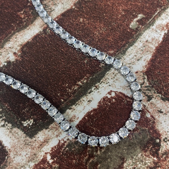 Iced Out Silver Hip Hop Tennis Chain CZ Stones High Gloss 18IN 5MM - Picture 2 of 4